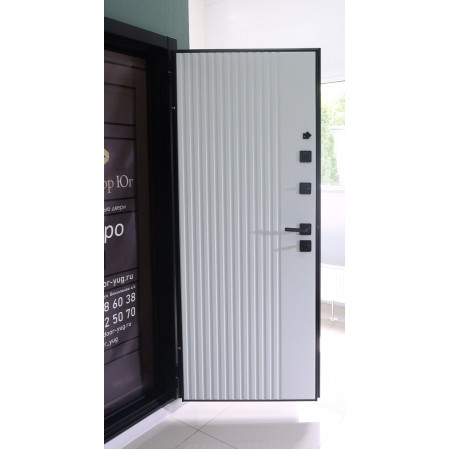 ЭКСТРА УЛЬТРА / ПВХ черный кварц / ПВХ Белый / Line Door