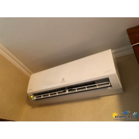 Electrolux Portofino Inverter EACS/I-07 HP/N3_15Y (до 20м²) Electrolux Portofino Inverter EACS/I-07 HP/N3_15Y (до 20м²)