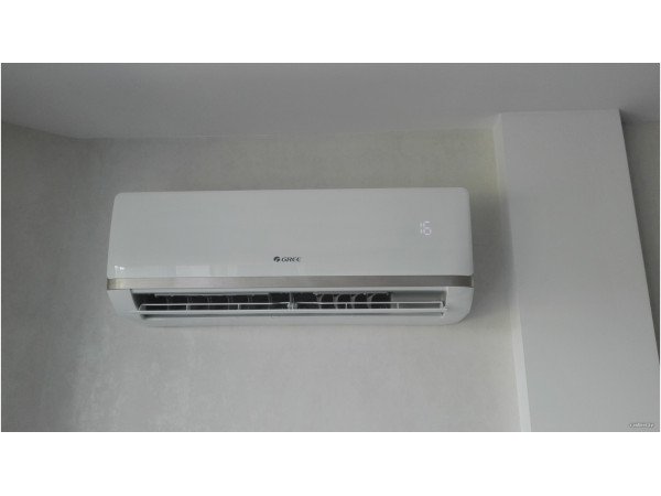 Кондиционер Gree Bora GWH09AAA-K3NNA2A (до 25м²)